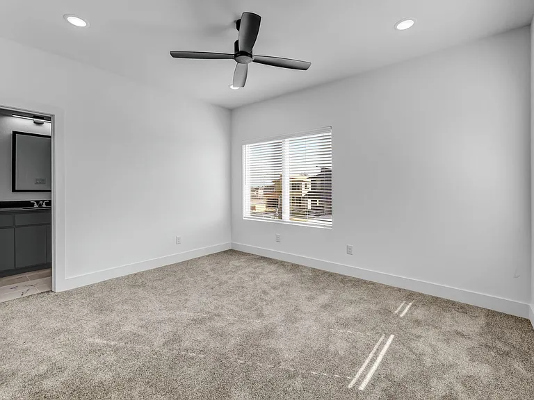 3011 Alpha Wolf Ct — Photo 38