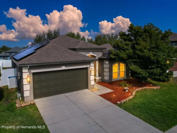 667 Hartford Heights St, Spring Hill, FL 34609