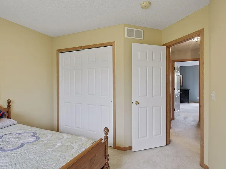 15544 Lilac Dr — Photo 7