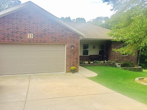 2nd image of 13 Ipswich Dr