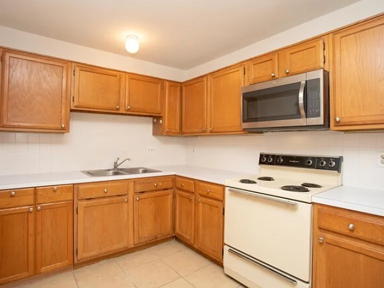 1720 Timber Ridge Rd #160 — Photo 8