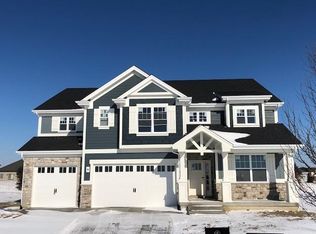 9010 Zinnia Dr, Saint John, IN 46373