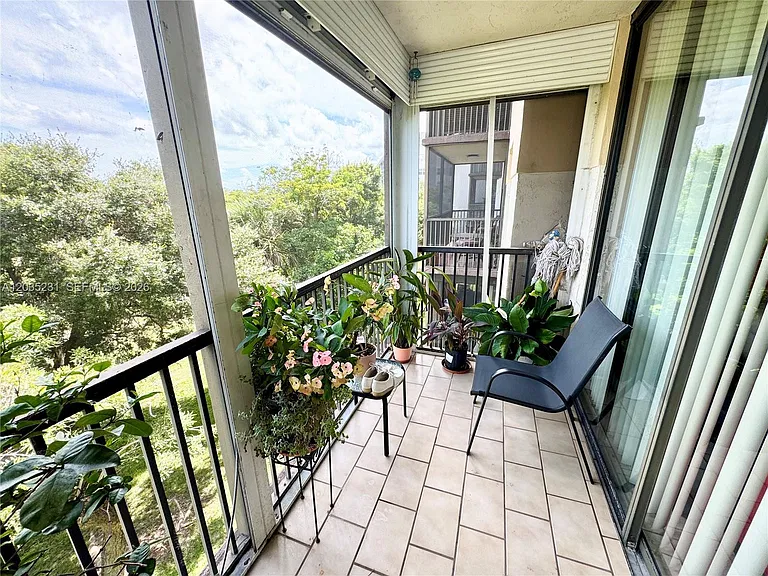 5570 NW 44th St #408A — Photo 9