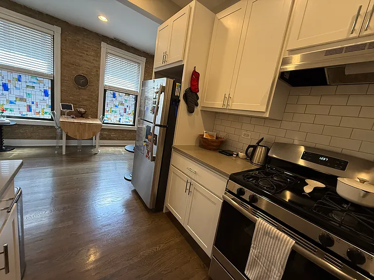 2354 N Elston Ave #3R — Photo 11