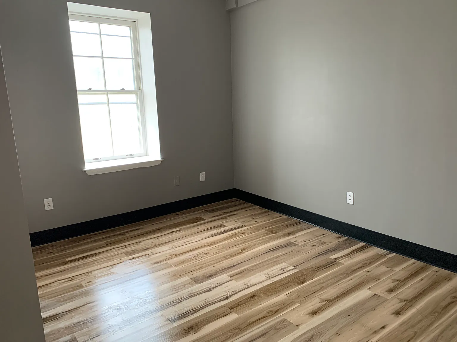 2 bed, 675 sqft, $825 — Photo 2