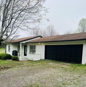 3270 Bill Waters Rd, Monterey, TN, 38574