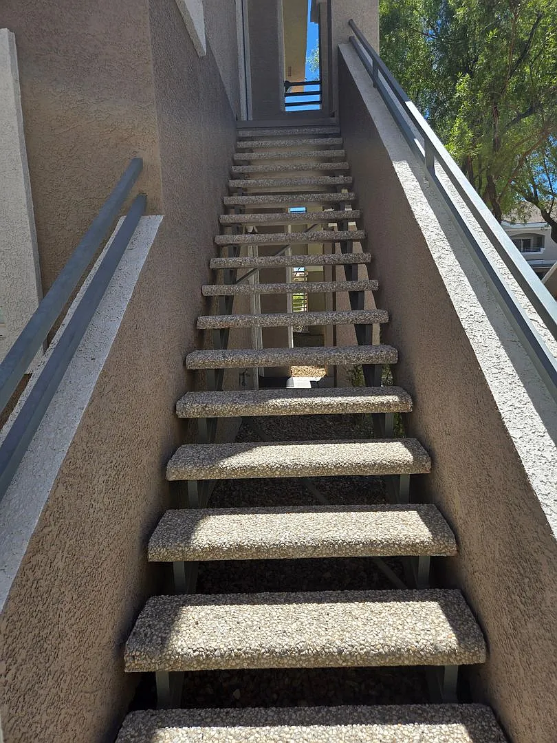 A Fabulous 2 Bedroom upstairs Condo in a Gated Community in SW Las Vegas — Photo 4