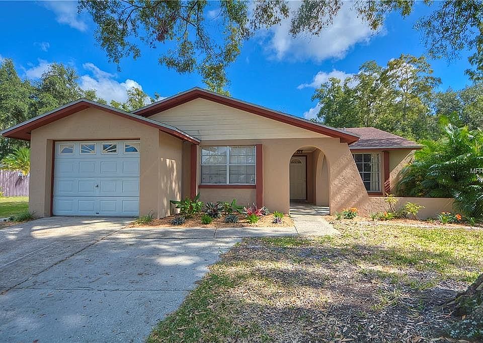 1st image of 2701 Cedaridge Dr