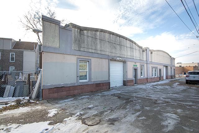 1st image of 5041 W Ogden Ave #45