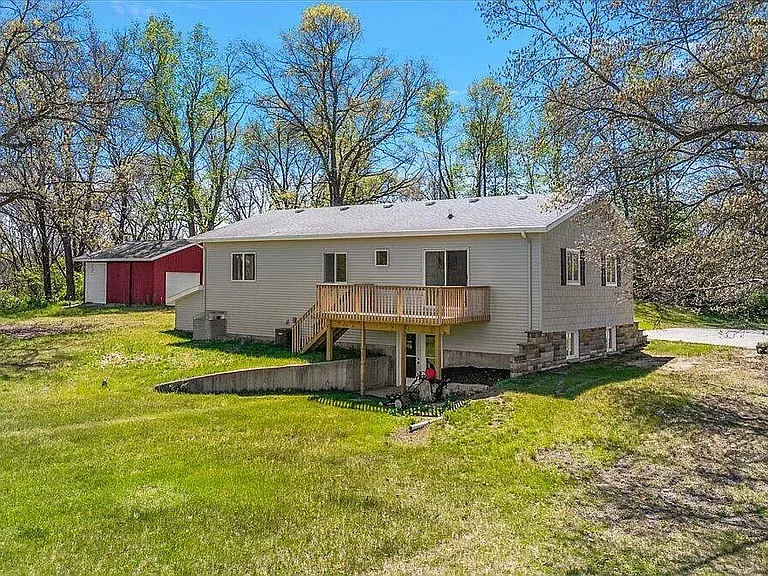 9780 Courtland Dr NE — Photo 2
