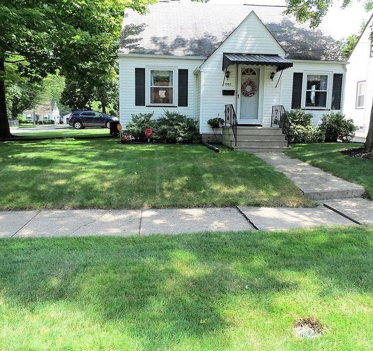 1st image of 1305 Edgehill Ave SE