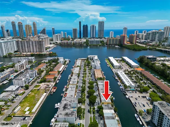 3756 NE 167th St #44, North Miami Beach, FL 33160