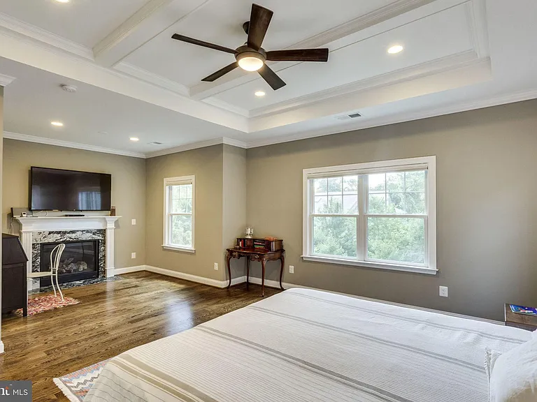 312 Pine St — Photo 10
