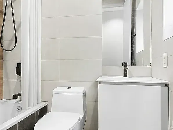 385 Chauncey Street image 6 of 9