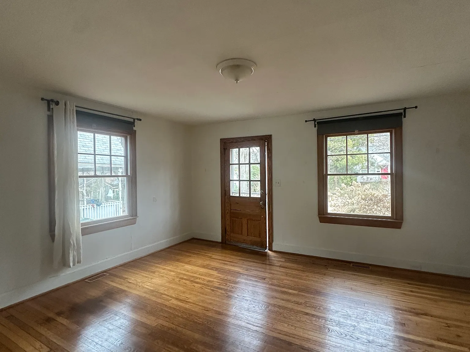 1 bed, 700 sqft, $1,450 — Photo 4