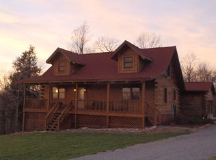 203 Lone Pine Dr, Masontown, WV 26542