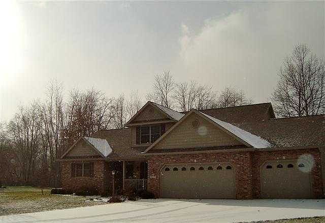 1st image of 51637 Tall Pines Dr