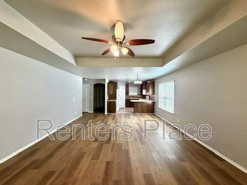 2 bed, 2.0 bath, 1230 sqft, $1,475 — Photo 3
