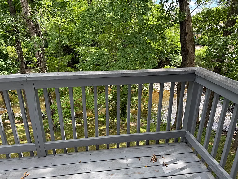 125 Summit Ave — Photo 25