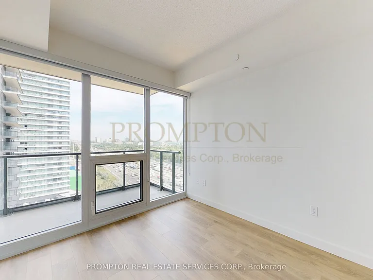 95 McMahon Dr #1601 — Photo 15