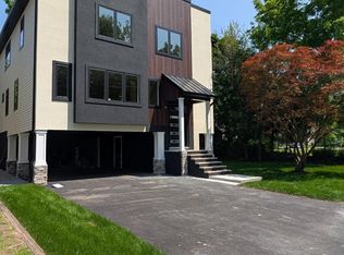 429 Riverside Ave, Rutherford, NJ 07070