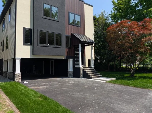 429 Riverside Ave, Rutherford, NJ 07070