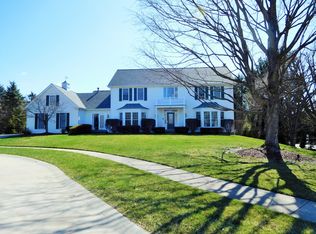 1809 Winter Run Ct, Chesterfield, MO