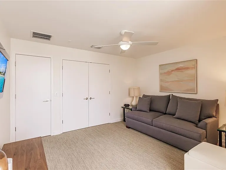1200 E Peppertree Ln #402 — Photo 21