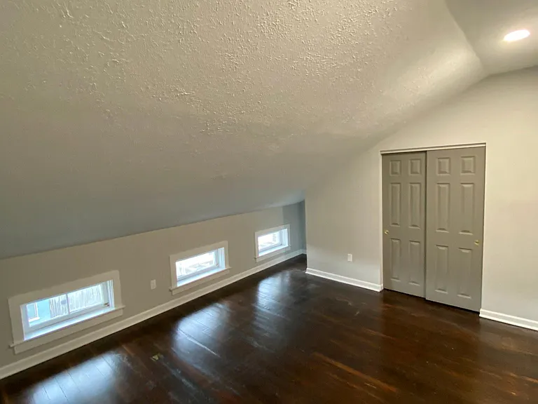 805 Main St #3 — Photo 8
