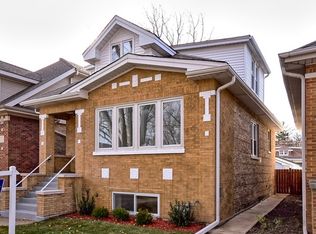 7919 W Oakleaf Ave, Elmwood Park, IL 60707