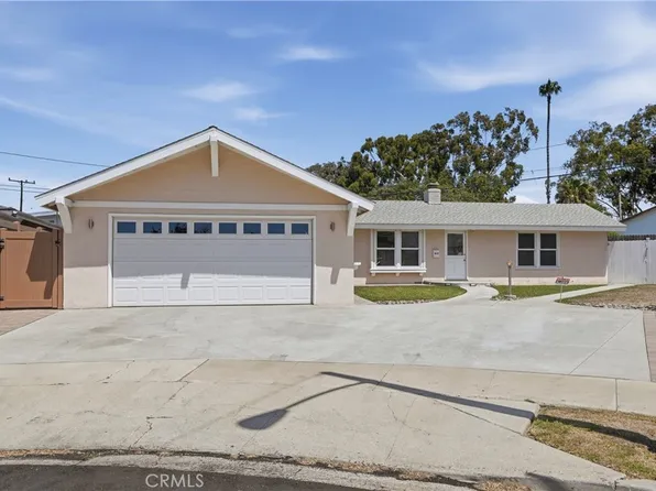 417 Emerald Pl, Seal Beach, CA 90740