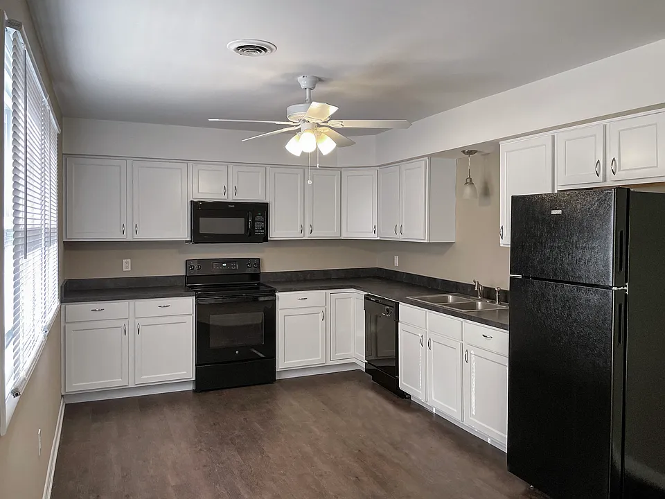 Elmwood Apartments