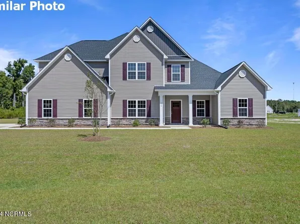 817 Colchester Reef Run, Sneads Ferry, NC 28460