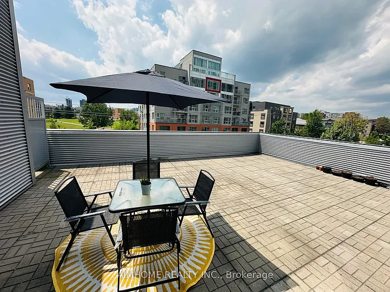 318 Spruce St #309 — Photo 18