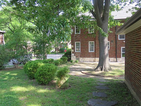 5th image of 7720 Delmar Blvd #A
