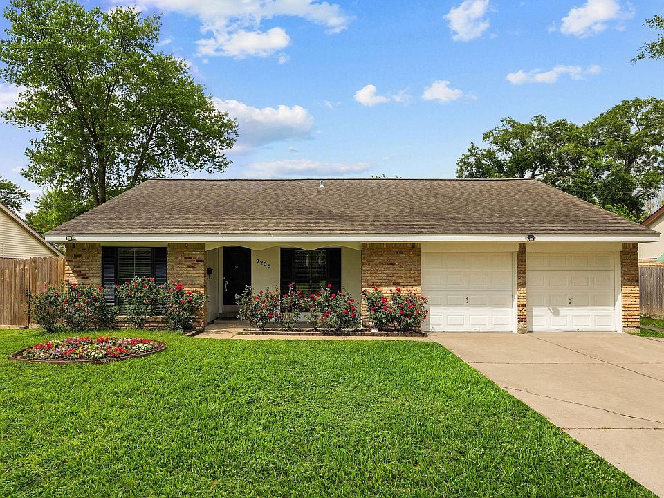 1st image of 9238 Rockhurst Drive