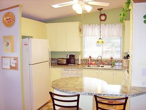 2nd image of 12 Sea Fern Dr