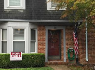 354 Middle Oaks Dr, Chesapeake, VA 23322