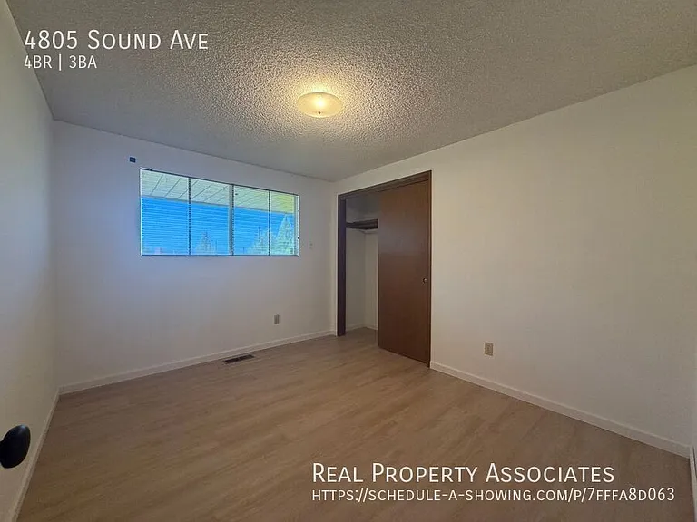 4805 Sound Ave — Photo 12