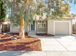 1930 Wall St, Tracy, CA 95376