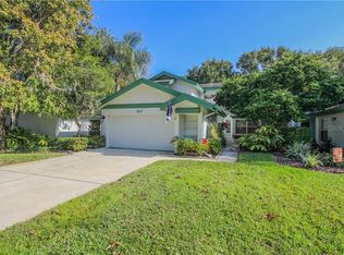 80 Woodridge Cir, Oldsmar, FL 34677