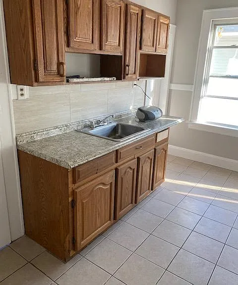 108 Scofield Ave #2 — Photo 7