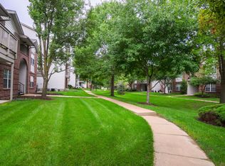 13992 Reflection Dr #1-1210, Ballwin, MO 63021