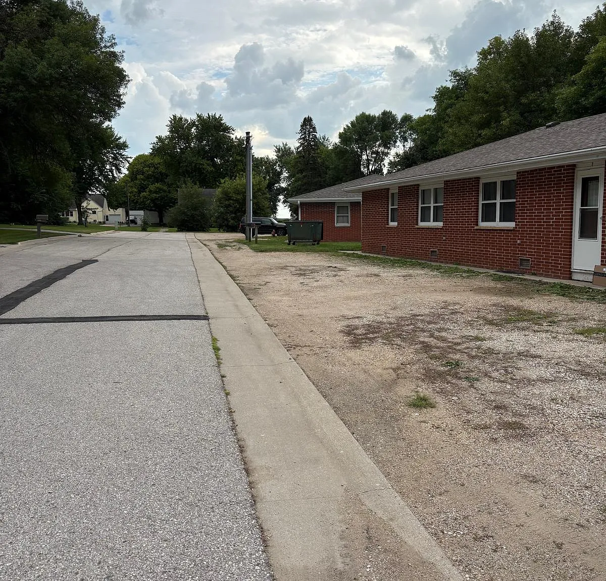 2 bed, 549 sqft, $795 — Photo 4