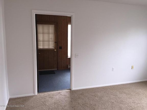 3rd image of 14B Independence Pkwy