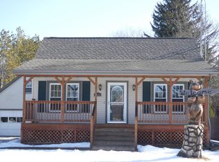 1939 Herman Rd, Manitowoc, WI 54220