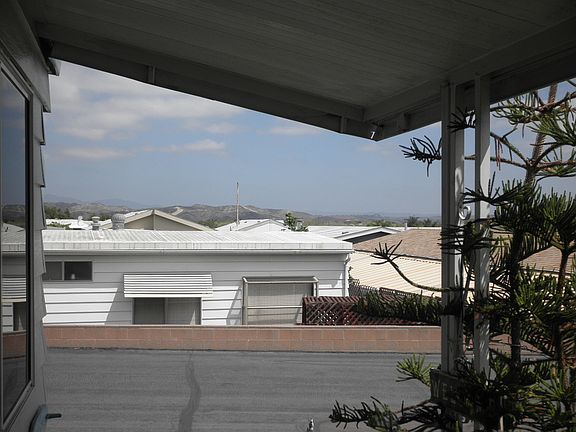 3rd image of 17 Oriole Ln #T