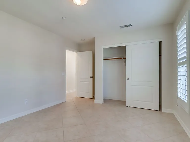 17020 New Rochelle Way — Photo 17