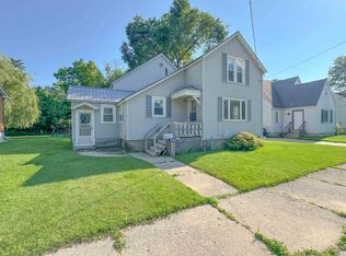 1113 38th Ave, Menominee, MI 49858