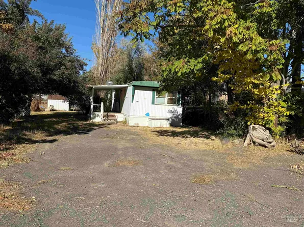 151 W South Ave, Hagerman, ID 83332